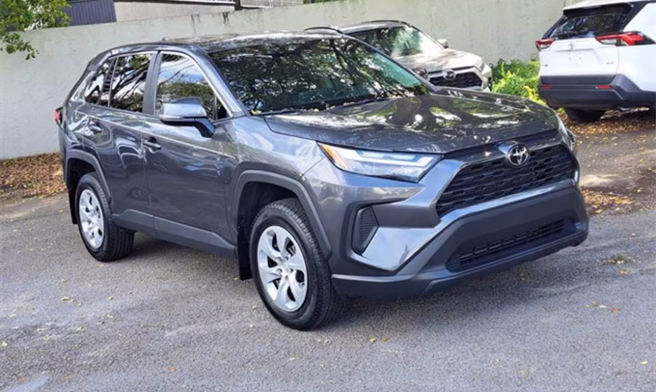 Toyota RAV4 (2023)